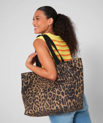 BagBase Leopard print carryall tote bag BagBase Leopard print carryall tote bag